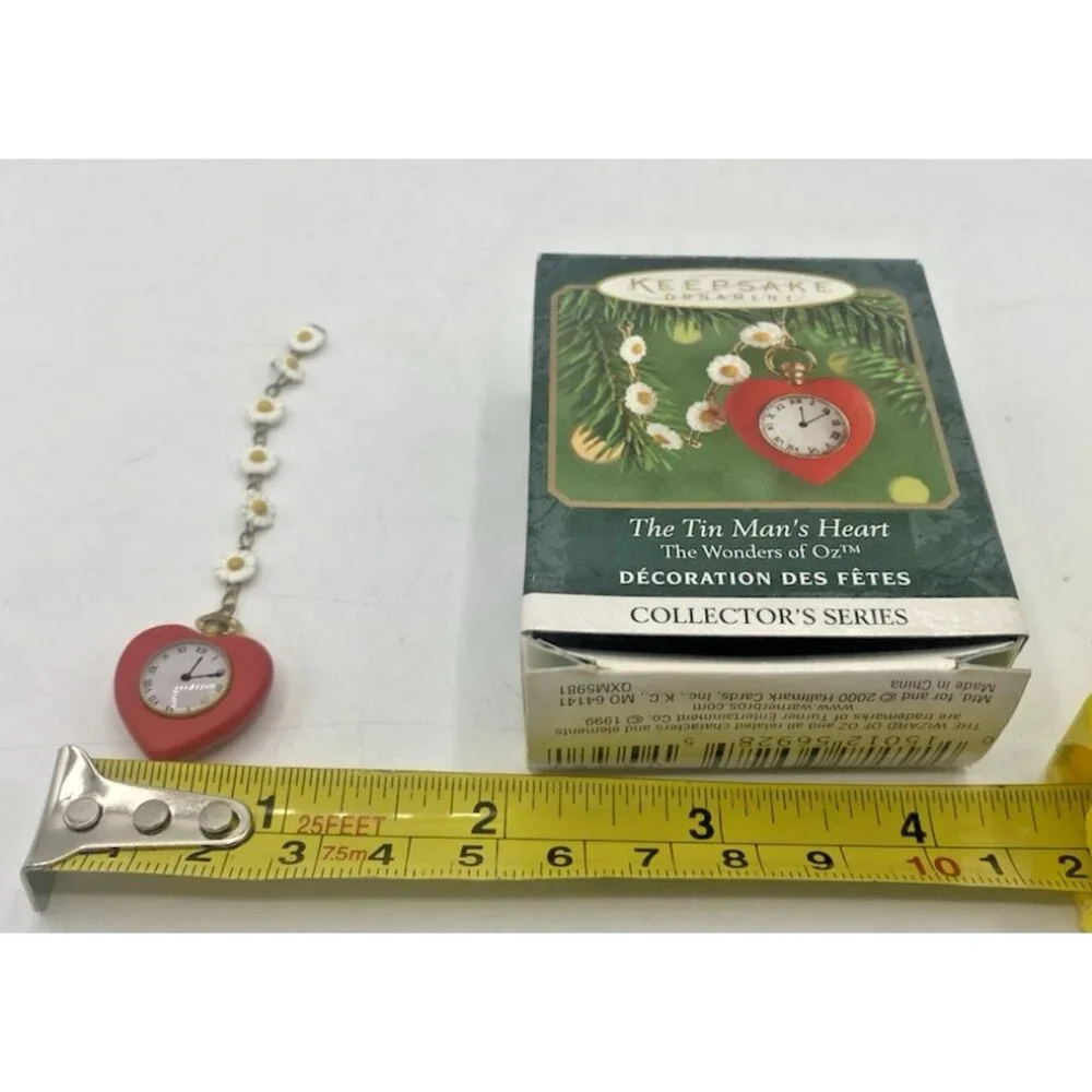 Hallmark Keepsake Miniature Ornament The Tin Man’s Heart The Wonder of Oz 2000 - Picture 12 of 13